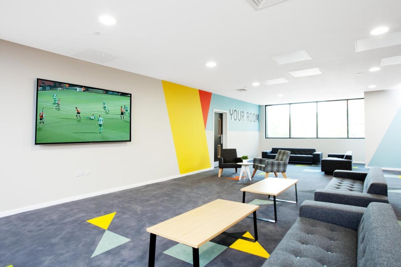 Vibrant Ensuite Rooms, London - Sk Londen Buitenkant foto