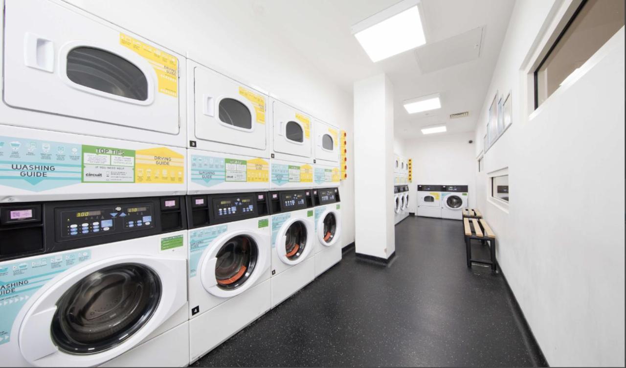 Vibrant Ensuite Rooms, London - Sk Londen Buitenkant foto